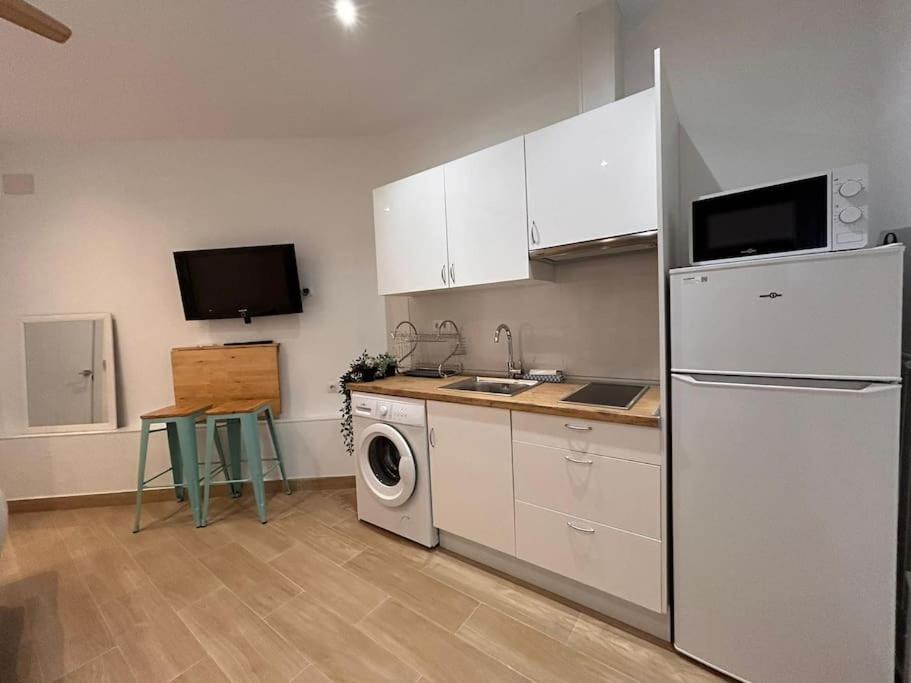 Ideal Studio In Cuatro Caminos - Guipuzcoa Мадрид Екстериор снимка