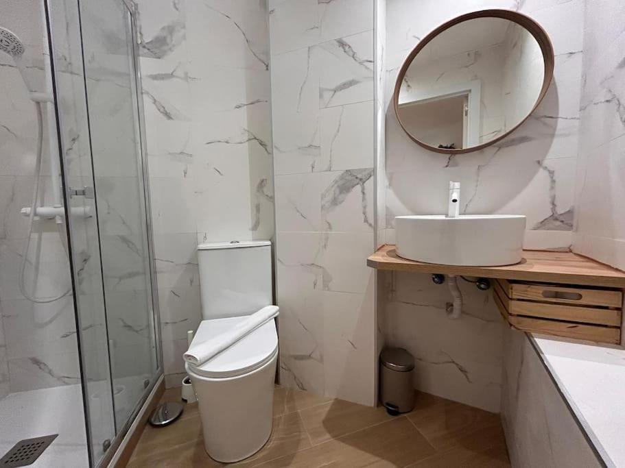 Ideal Studio In Cuatro Caminos - Guipuzcoa Мадрид Екстериор снимка