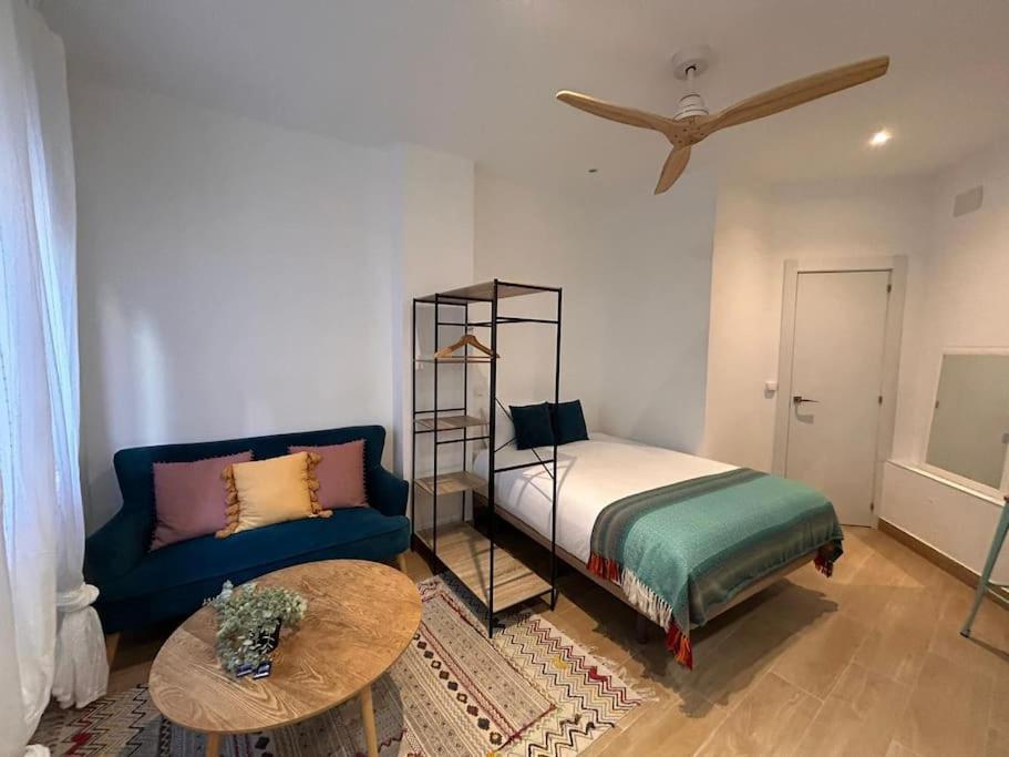 Ideal Studio In Cuatro Caminos - Guipuzcoa Мадрид Екстериор снимка